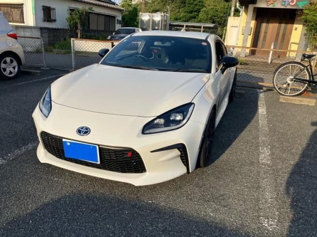 Car image 1