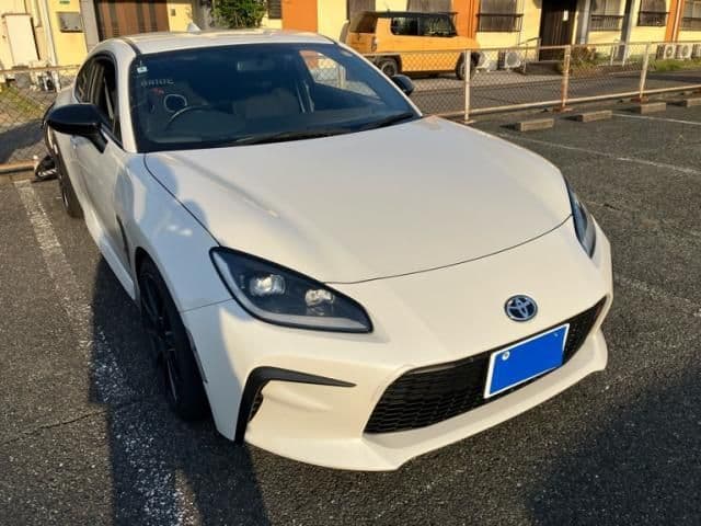 Car thumbnail 2