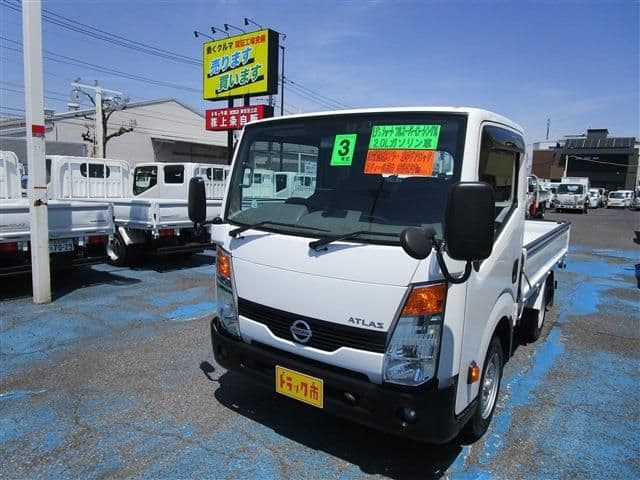 NISSAN