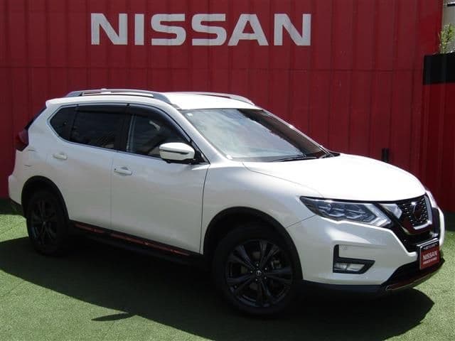 NISSAN