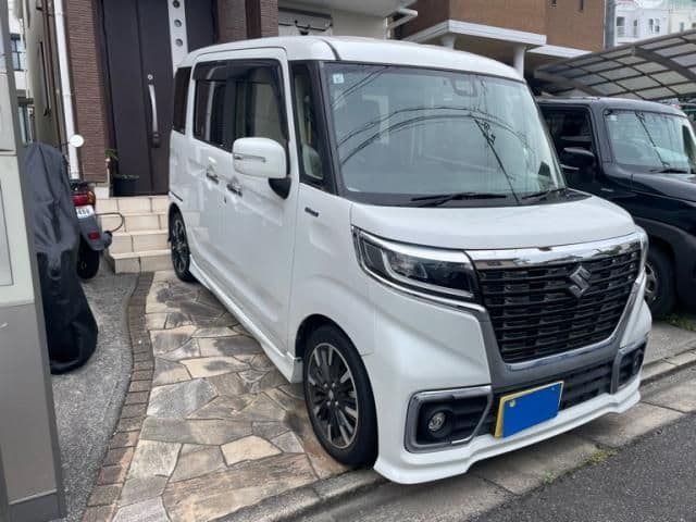 Car image 1
