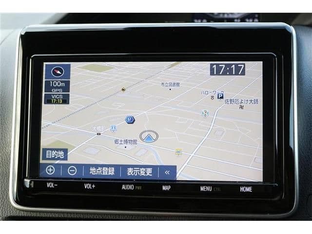 Car thumbnail 4