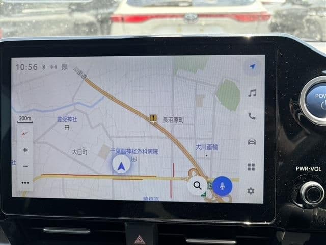 Car thumbnail 3