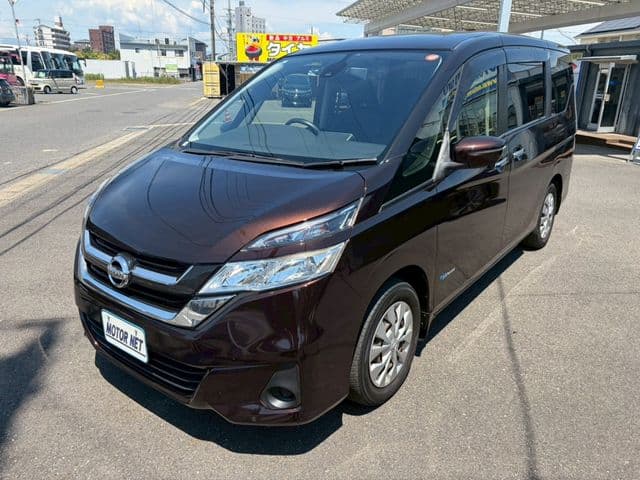 NISSAN