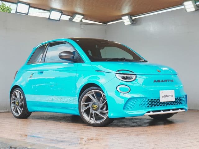 Car image 1