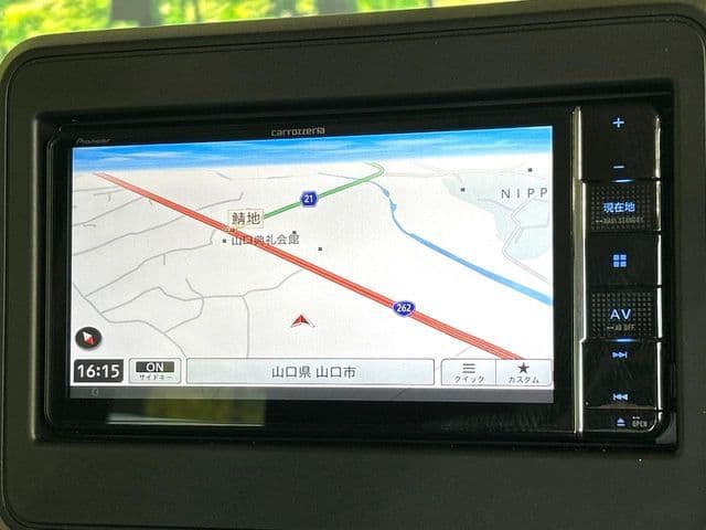 Car thumbnail 3