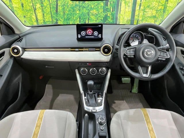 Car thumbnail 2