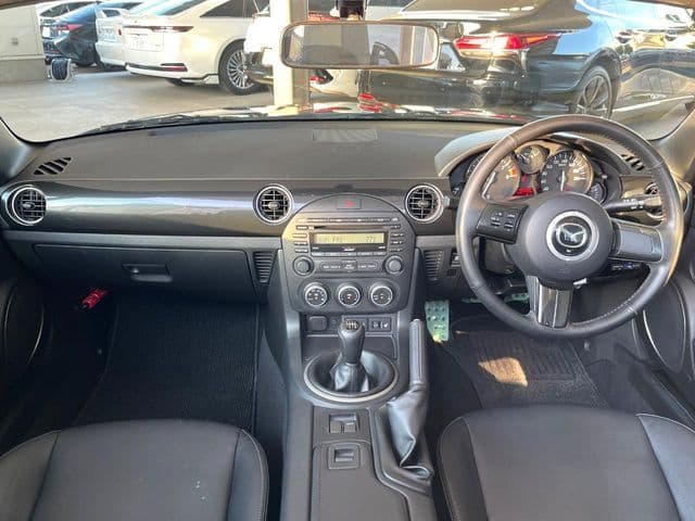 Car thumbnail 2