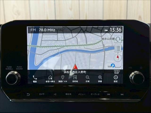 Car thumbnail 3