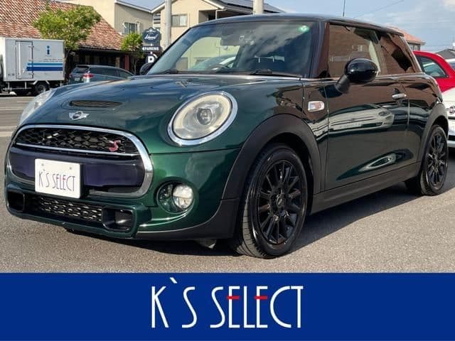 Car image 1