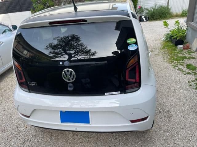 Car thumbnail 4