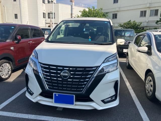 NISSAN