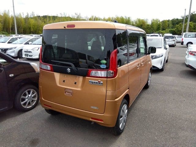 Car thumbnail 3