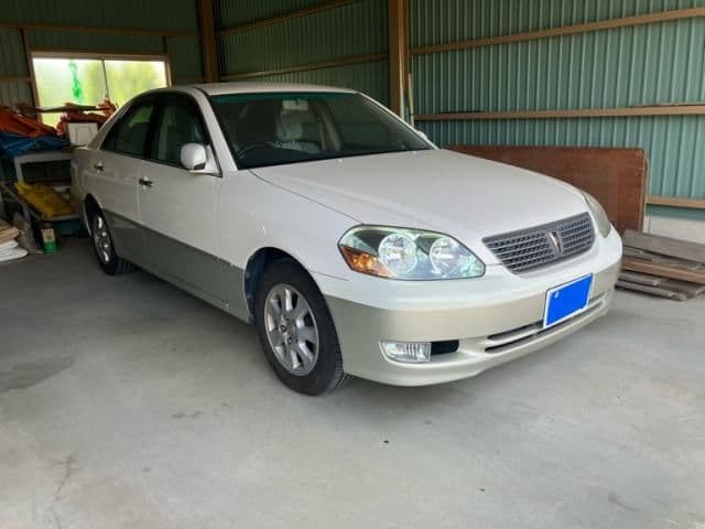 Car thumbnail 3
