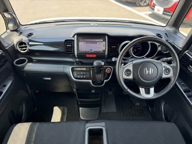 Car thumbnail 2