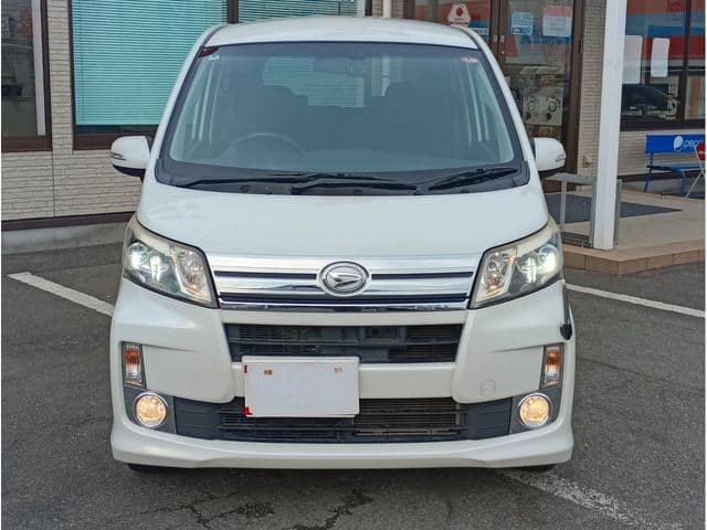 Car thumbnail 2