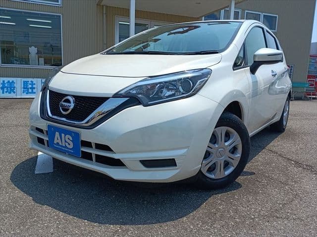 NISSAN