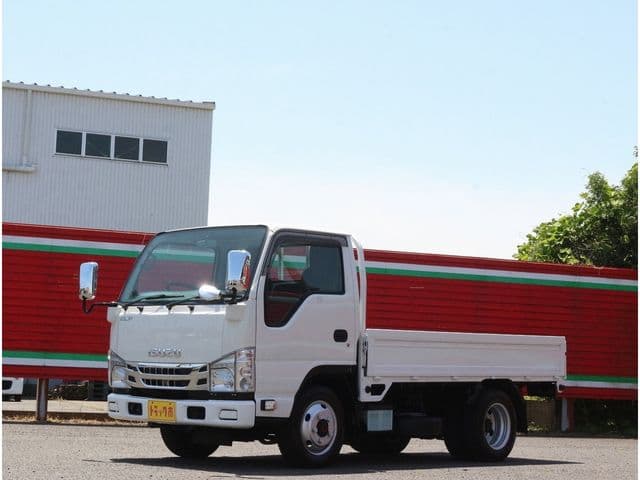 ISUZU