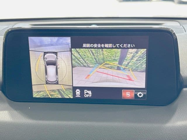 Car thumbnail 3