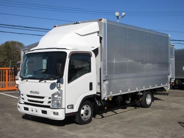 ISUZU