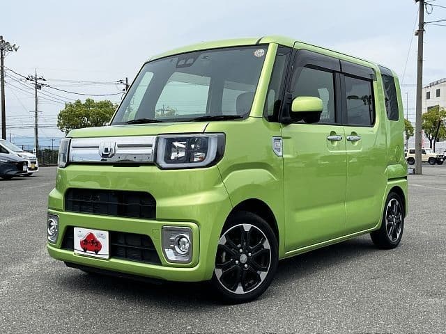 Car image 1