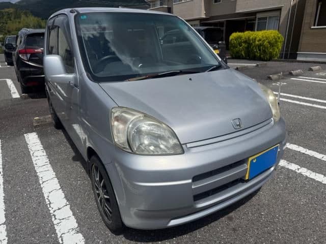 Car thumbnail 2