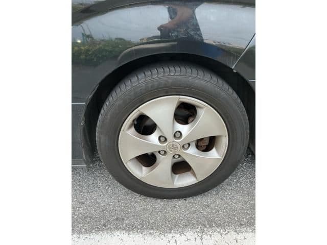 Car thumbnail 3