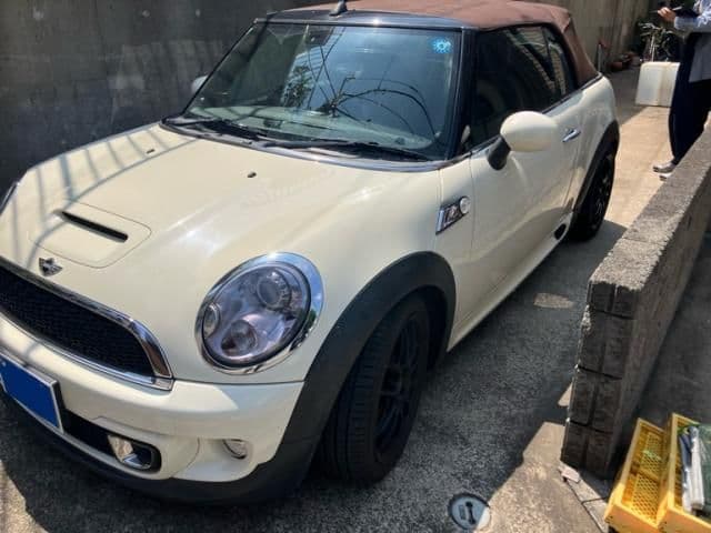 Car thumbnail 2