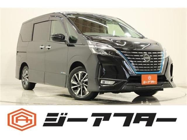 NISSAN