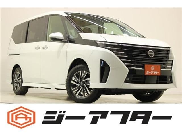 NISSAN