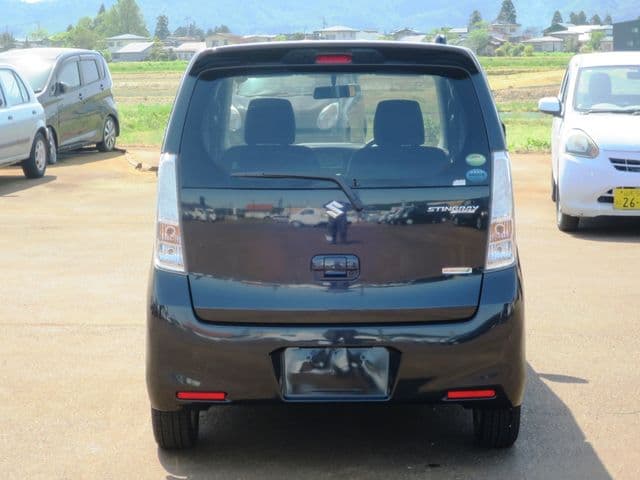 Car thumbnail 4