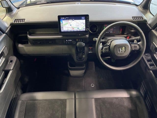 Car thumbnail 2