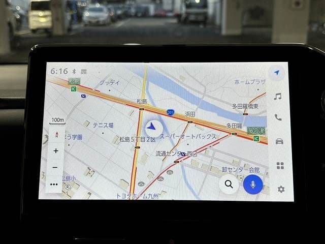 Car thumbnail 3