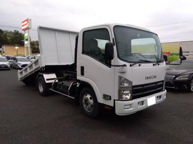 ISUZU