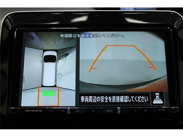Car thumbnail 3
