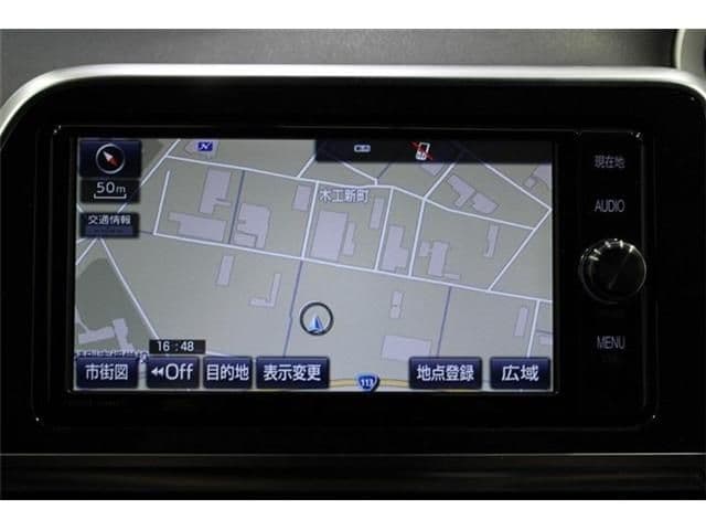 Car thumbnail 3