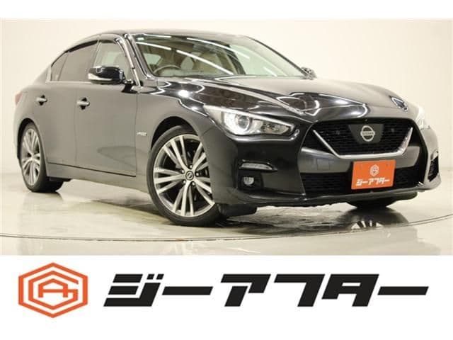 NISSAN