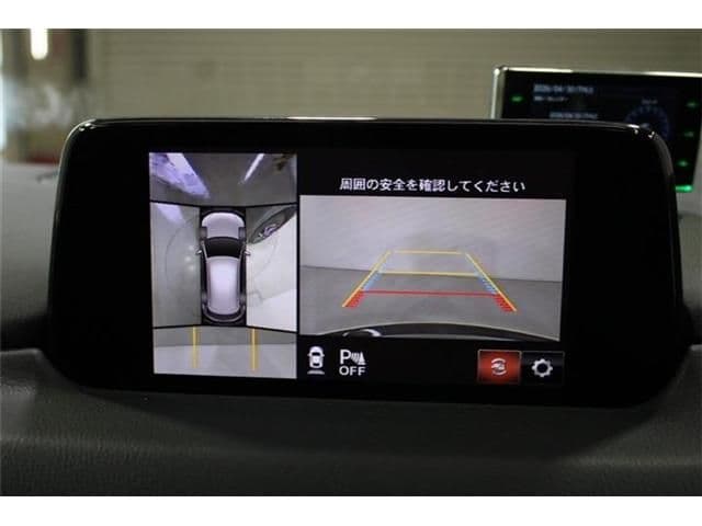 Car thumbnail 3