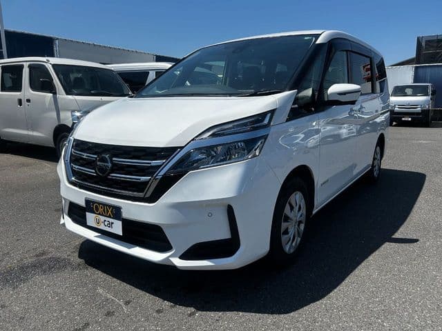 NISSAN