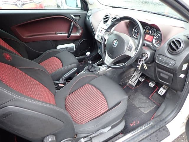 Car thumbnail 2