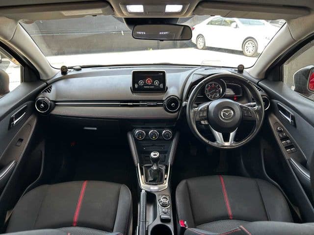 Car thumbnail 2