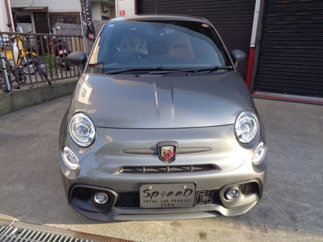 Car thumbnail 2