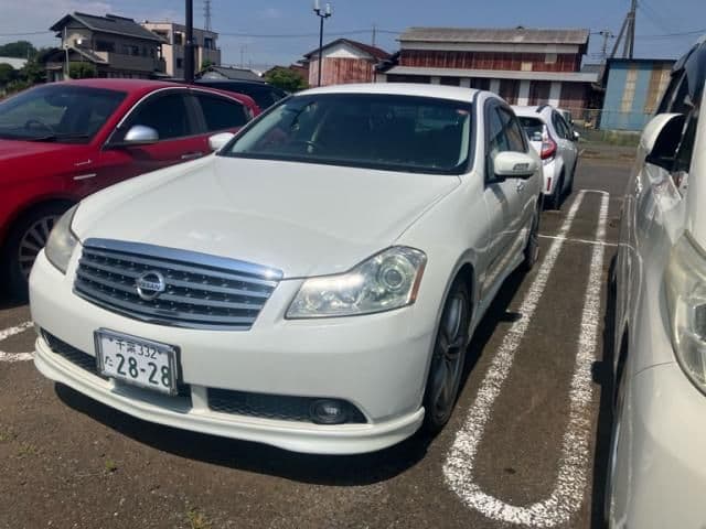 NISSAN