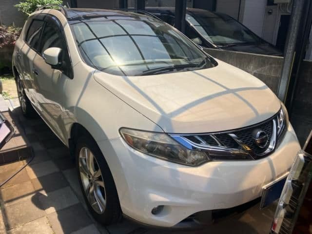 NISSAN