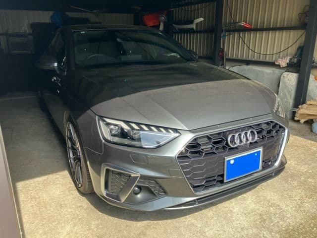 Car thumbnail 2