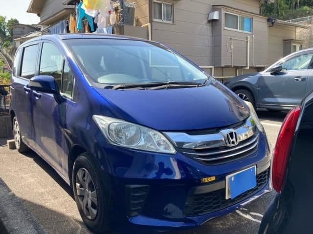 Car image 1