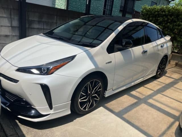 Car thumbnail 2