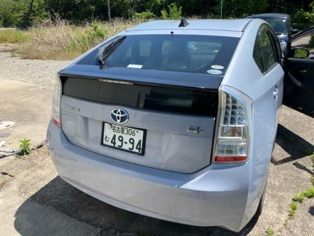 Car thumbnail 2