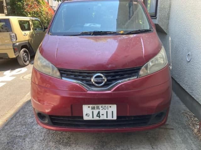 NISSAN