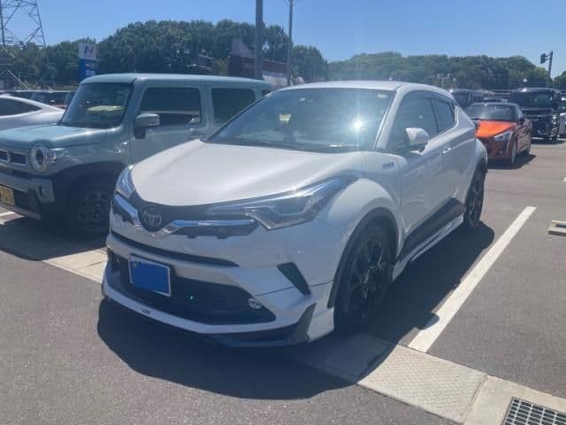 Car image 1